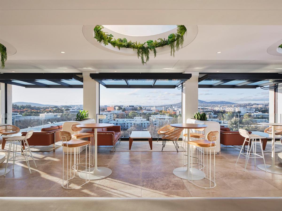 Burbury Hotel Canberra Eksteriør billede